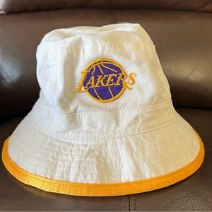 Lakers bucket hat